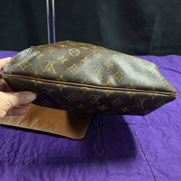 Louis Vuitton Brown Monogram Messenger Bag - Picture 5 of 15